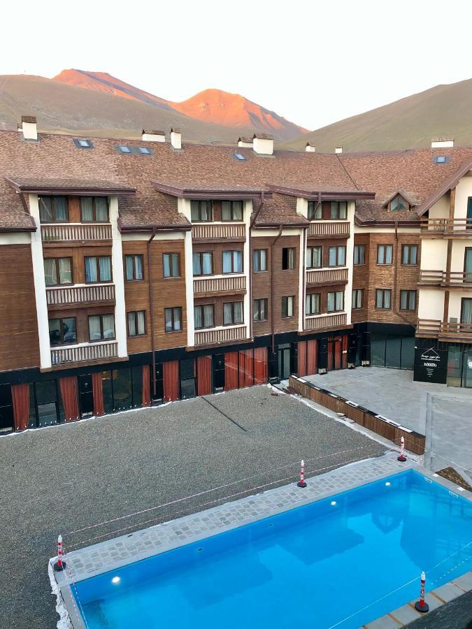 Gvc New Gudauri Apartment Екстериор снимка
